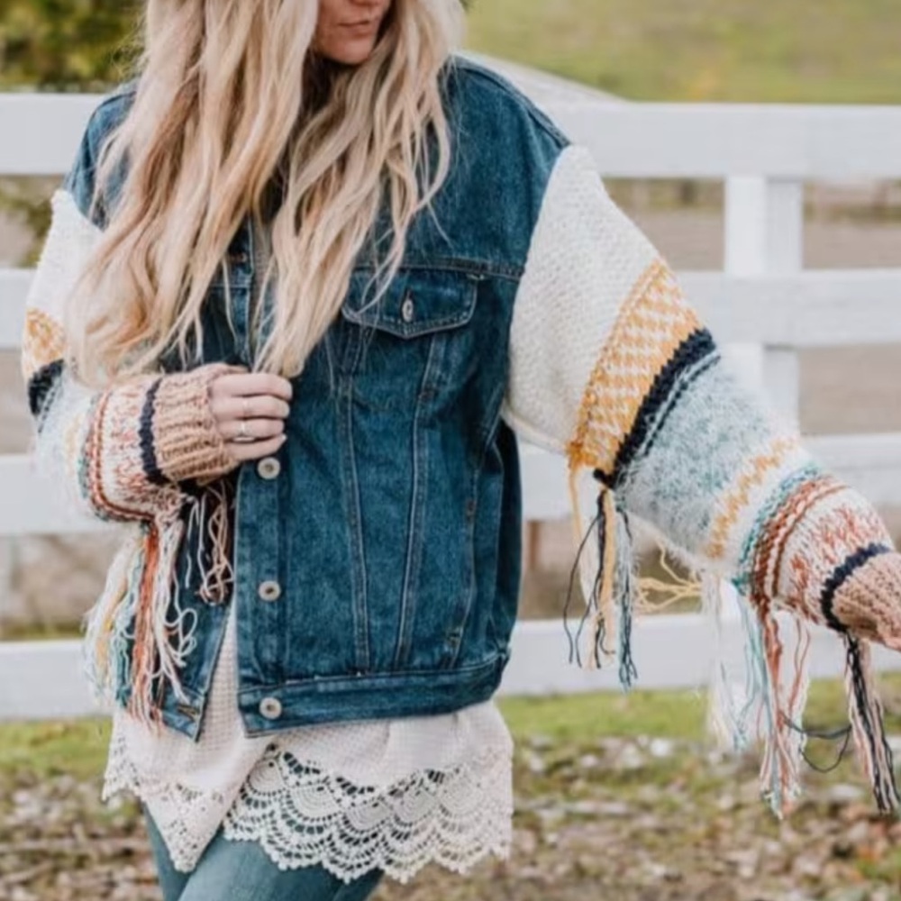 POL Denim Jacket with Knitted sleeves - Picture 3 of 4